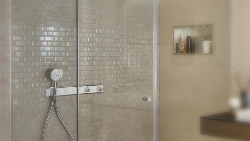 The 10 Most Common Causes of Water Leaks in the Shower and How to Fix Them